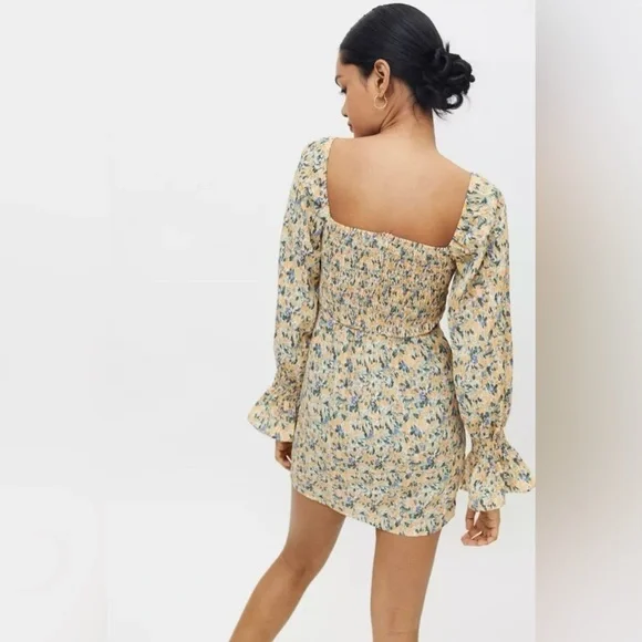 KISS THE SKY Urban Outfitters Floral Bardot Mini Dress Boho Size Small NWT - Picture 3 of 15
